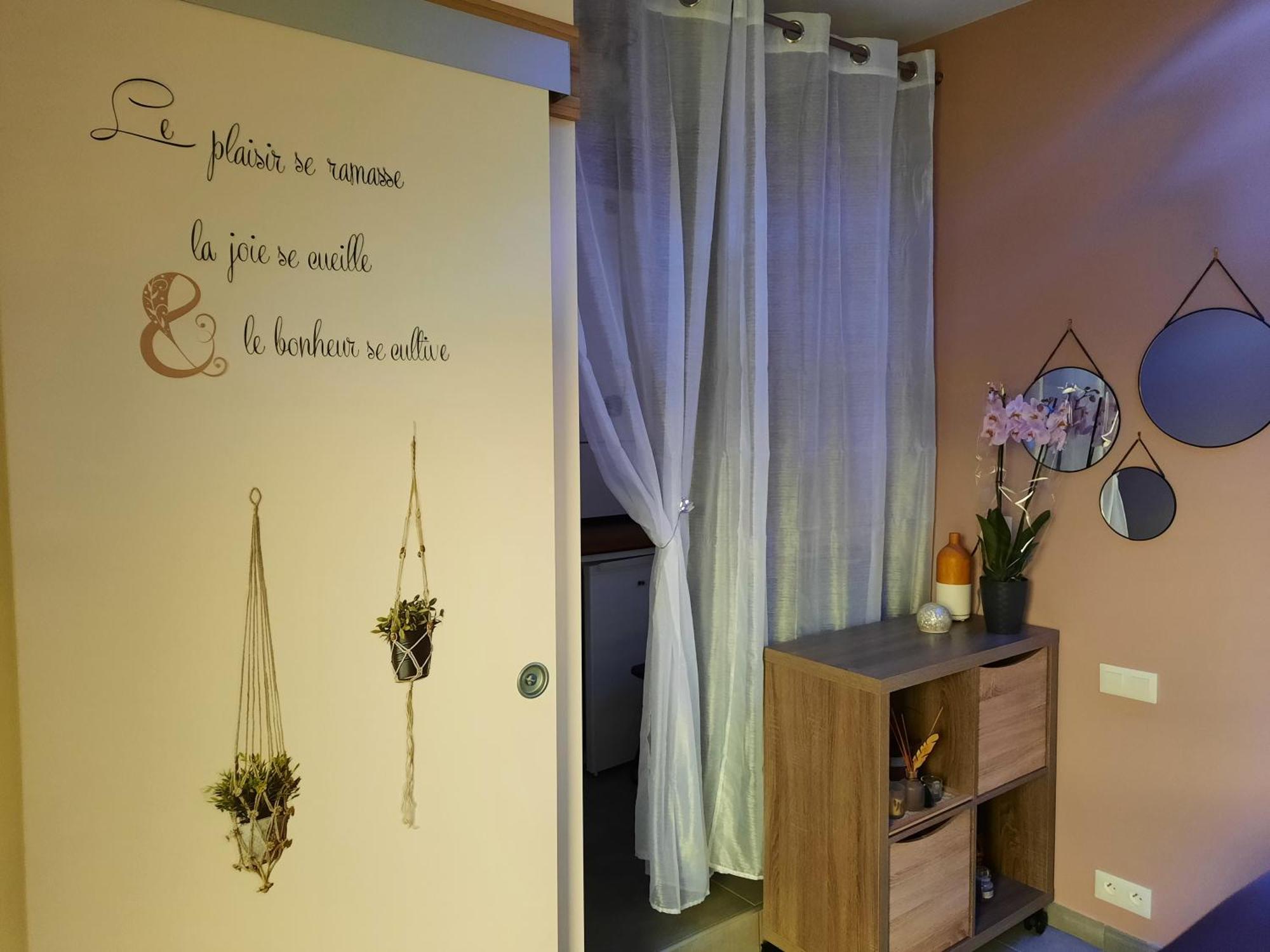 הוילה Lussas Le Cocon מראה חיצוני תמונה